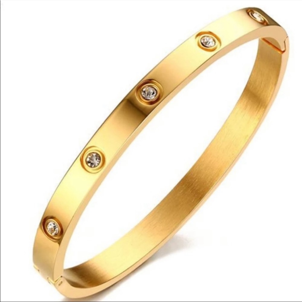 NEW 18K YELLOW GOLD ROUND DIAMOND BANGLE BRACELET - Picture 4 of 5